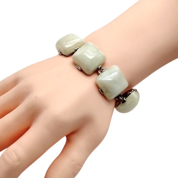 Hutton Wilkinson White Puffy Square Link Toggle Bracelet - Picture 11 of 13